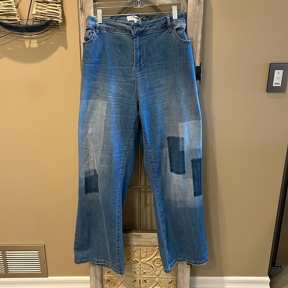 CHARLIE B Denim - Charlie B Jeans